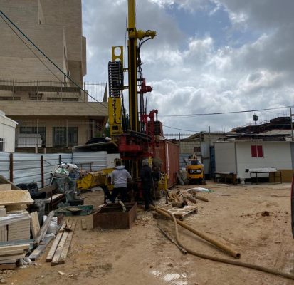 קידוחי ניסיון בסלע שכונת הקמת מרכז חב״ד רמת שלמה - תכנית אב לתחבורה